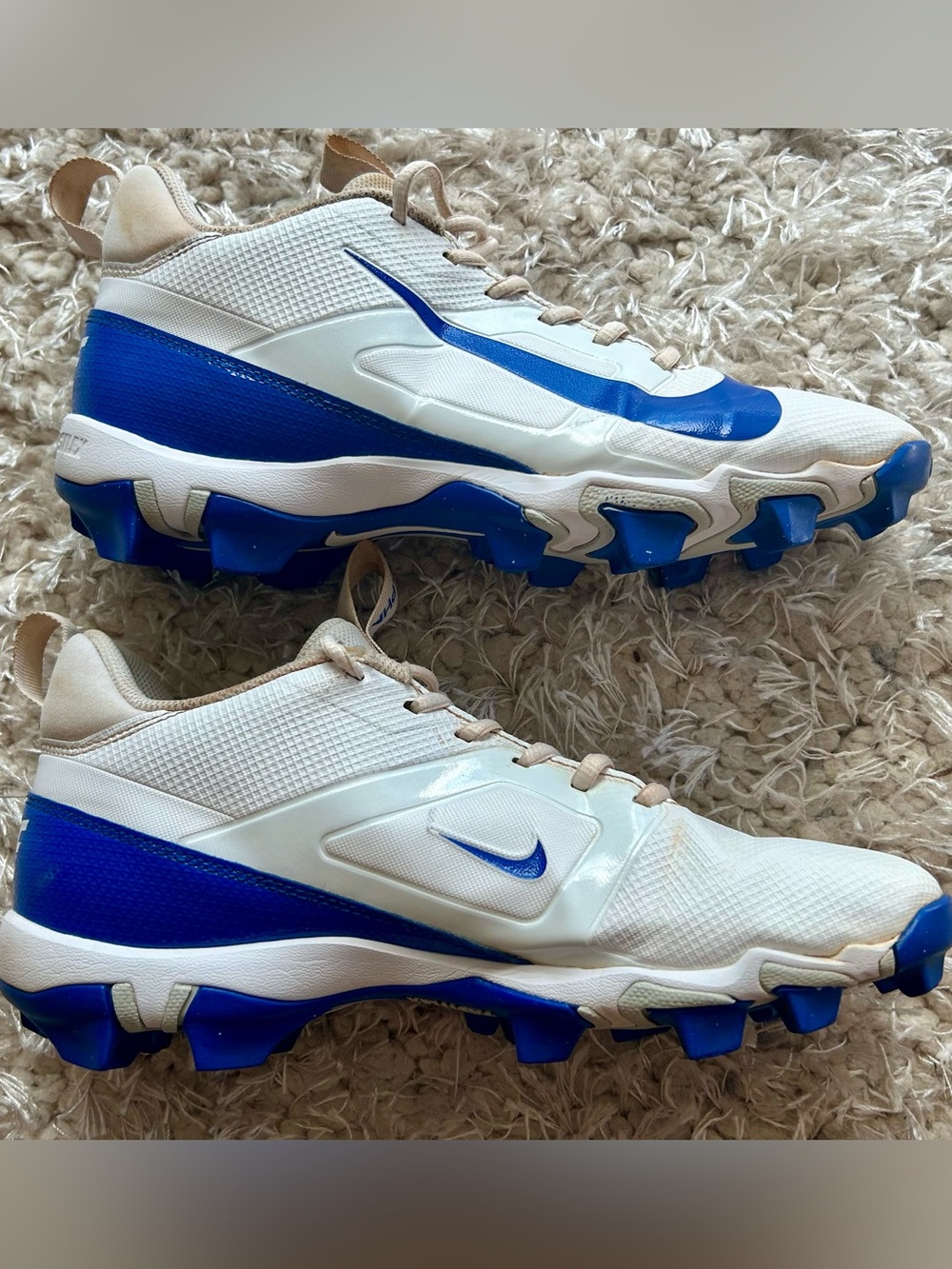 NIKE ALPHA MENACE 4 SHARK FOOTBALL CLEATS - 8.5M